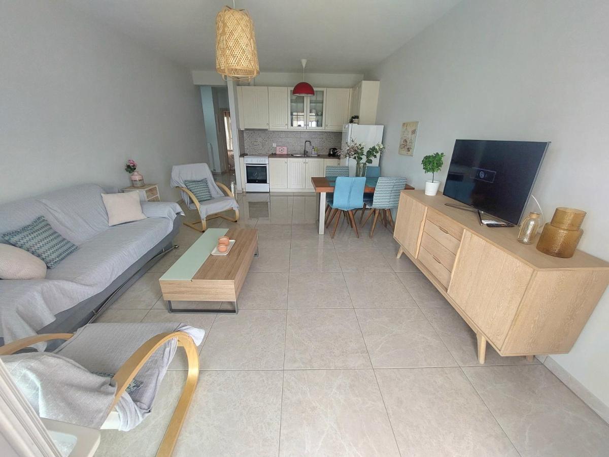 Myrsini'S Sea View Apartment Nea Peramos  Exterior photo
