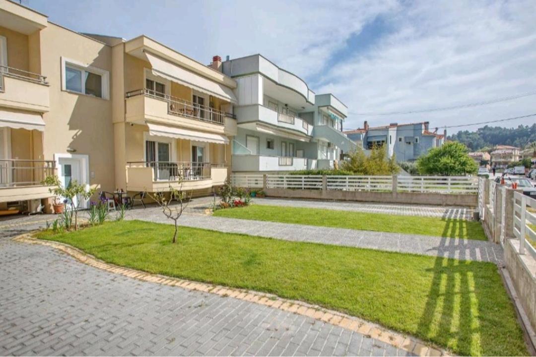 Myrsini'S Sea View Apartment Nea Peramos  Exterior photo